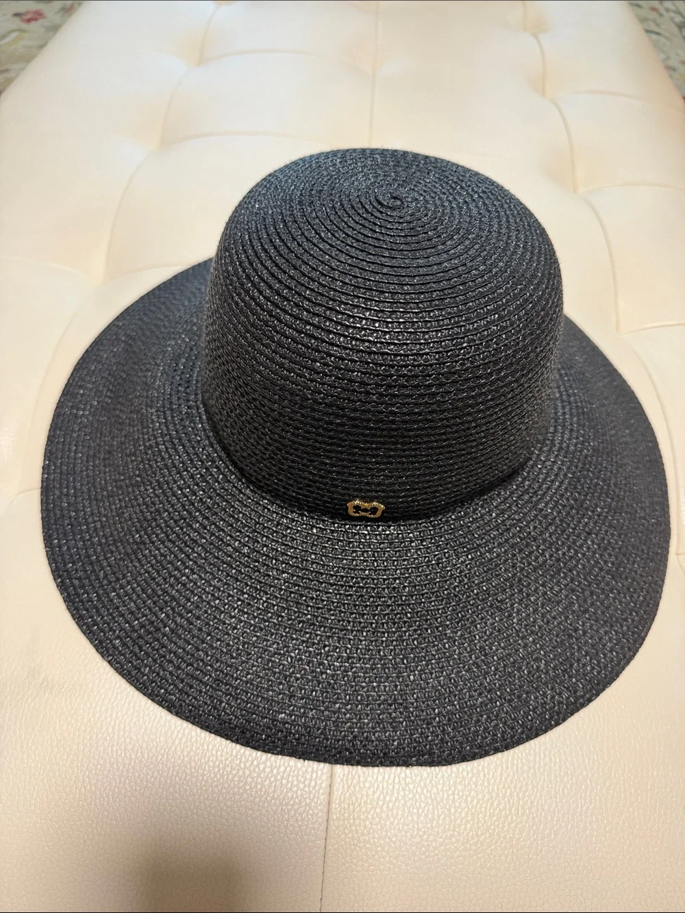 Eric Javits Hampton Straw Packable Hat - Picture 3 of 7